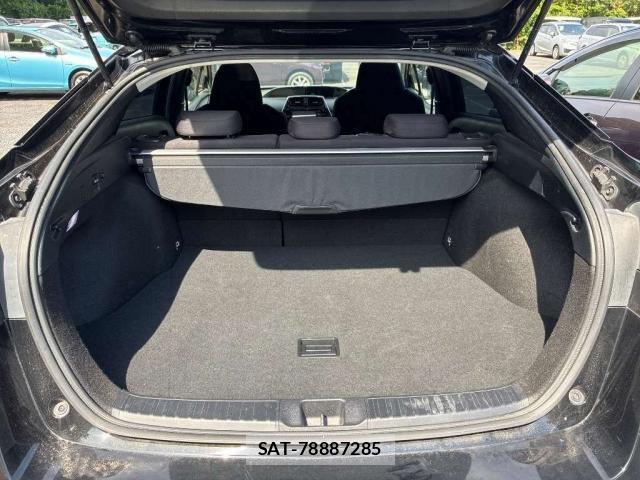 Toyota PRIUS 2021-03 8373311-7