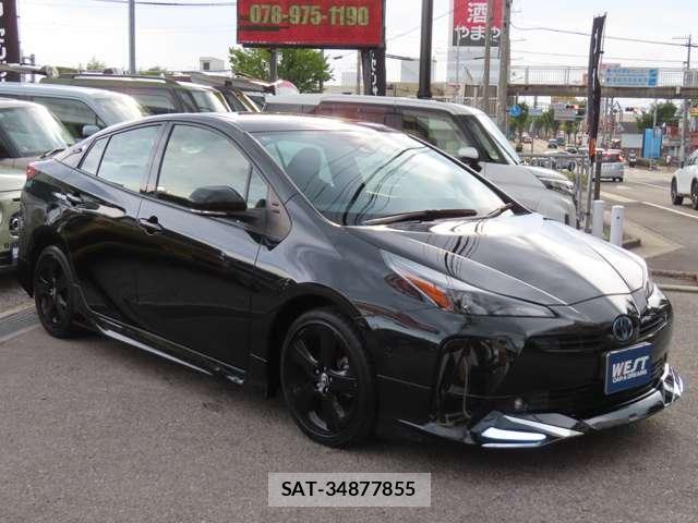 Toyota PRIUS 2021-11 8373327-8