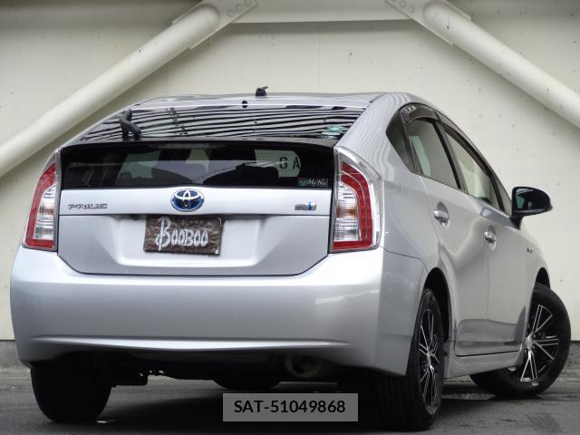 Toyota PRIUS 2012-09 8373375-1