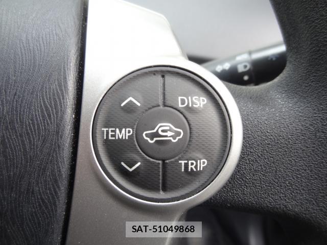Toyota PRIUS 2012-09 8373375-18