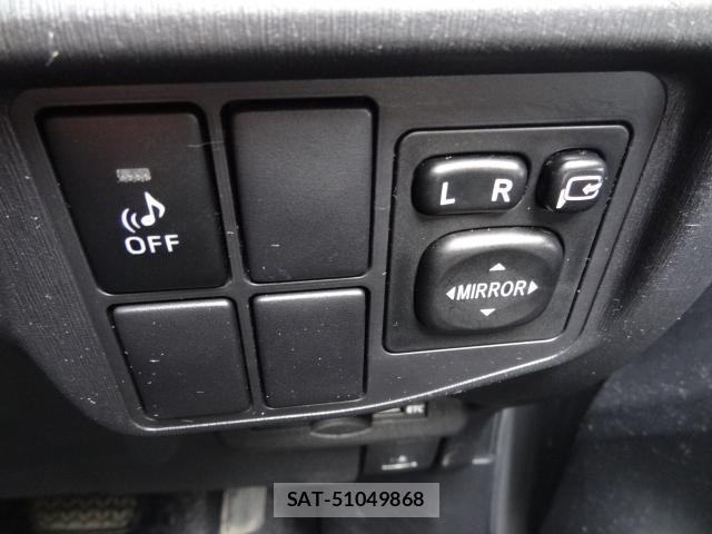 Toyota PRIUS 2012-09 8373375-5