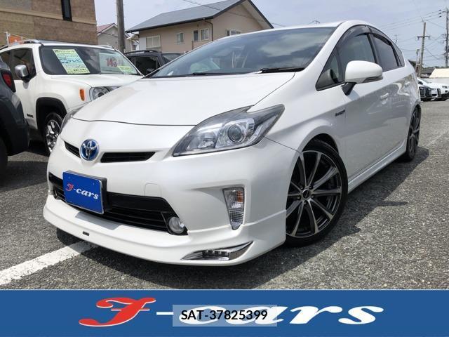 Toyota PRIUS 2013-06 8373404-0