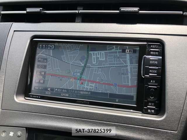 Toyota PRIUS 2013-06 8373404-10