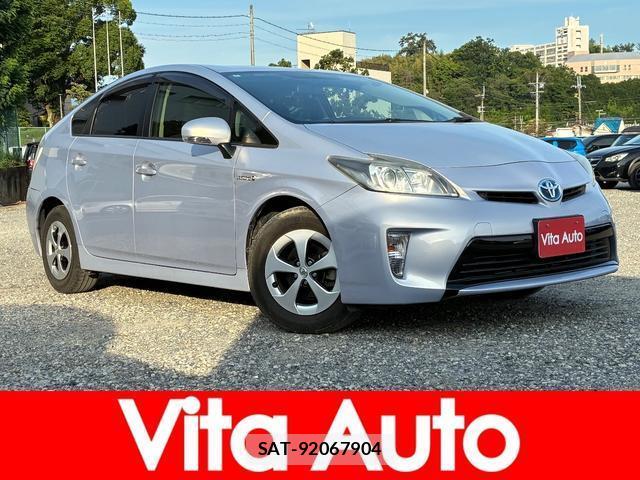 Toyota PRIUS 2012-04 8373488-0