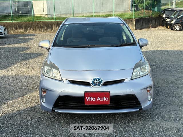Toyota PRIUS 2012-04 8373488-11