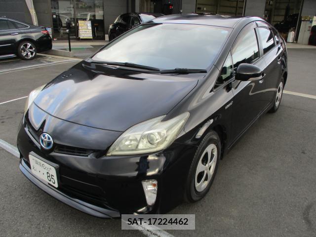 Toyota PRIUS 2012-02 8373507-3