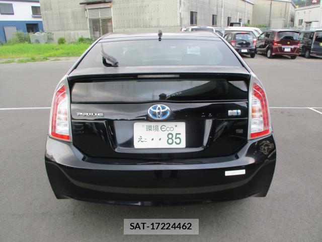 Toyota PRIUS 2012-02 8373507-8