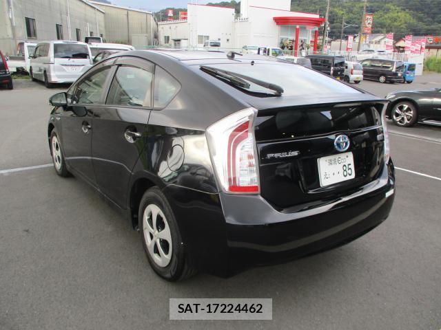 Toyota PRIUS 2012-02 8373507-9
