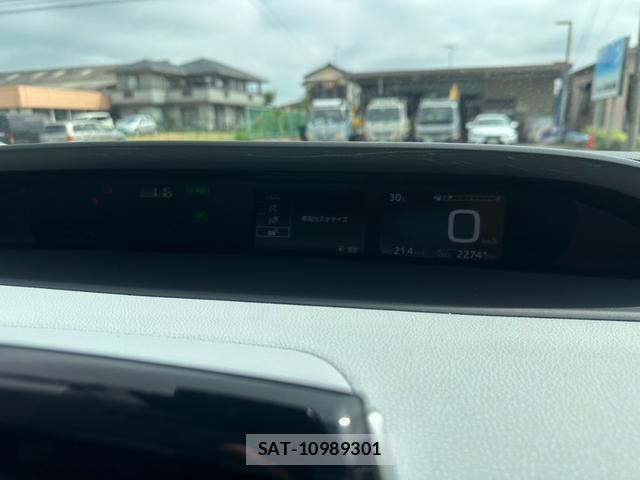 Toyota PRIUS 2019-11 8373511-4
