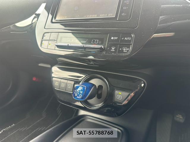 Toyota PRIUS 2021-04 8373512-9