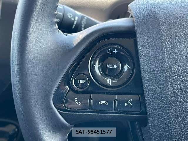 Toyota PRIUS 2019-09 8373632-10