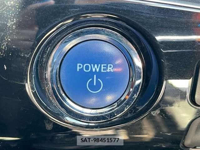 Toyota PRIUS 2019-09 8373632-14