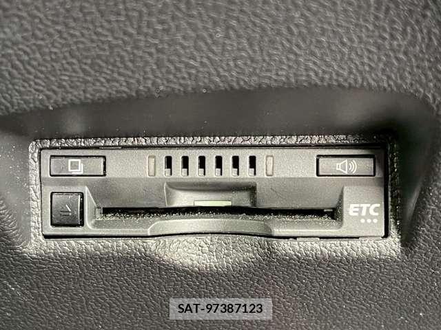 Toyota PRIUS 2021-03 8373643-8