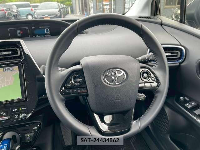 Toyota PRIUS 2021-01 8373647-12