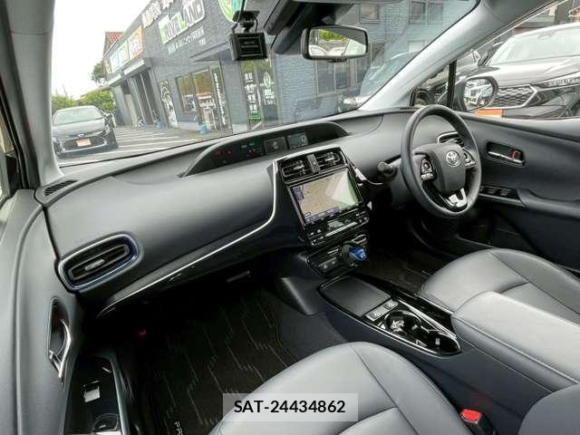 Toyota PRIUS 2021-01 8373647-5