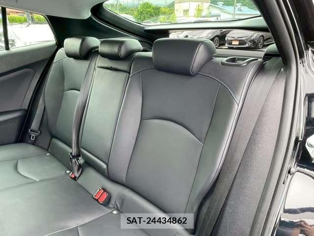 Toyota PRIUS 2021-01 8373647-7