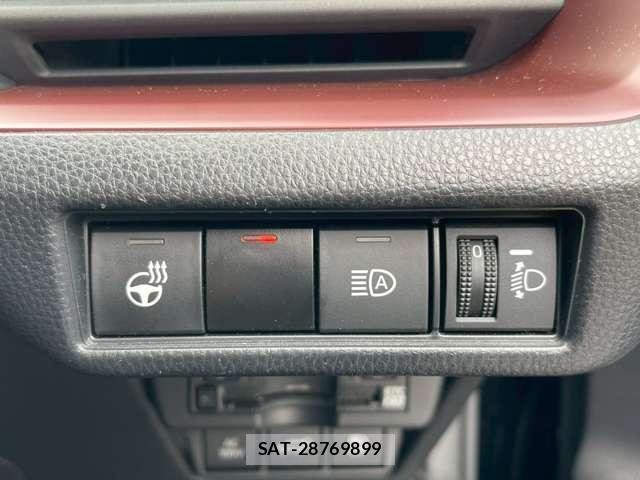 Toyota PRIUS 2023-11 8373654-13