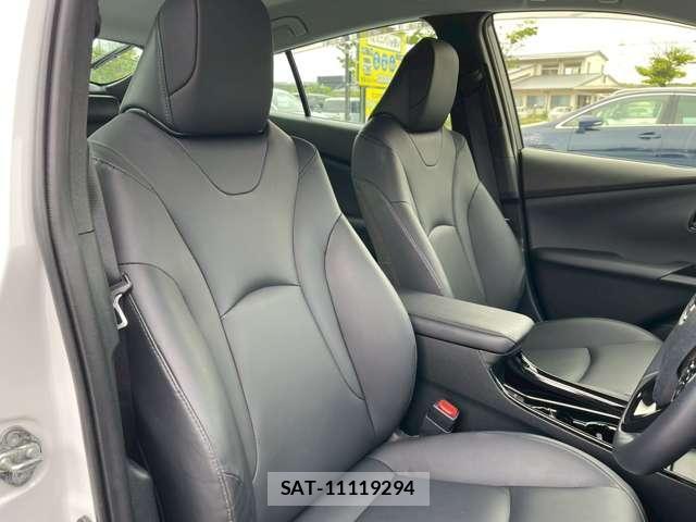Toyota PRIUS 2022-02 8373661-3