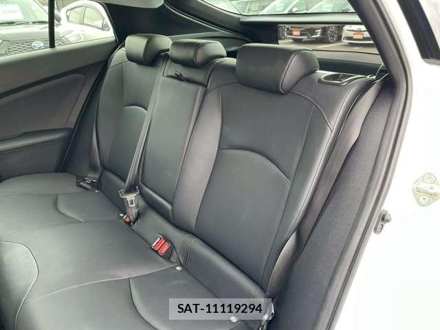 Toyota PRIUS 2022-02 8373661-4
