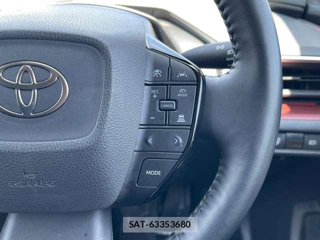 Toyota PRIUS 2023-04 8373670-9