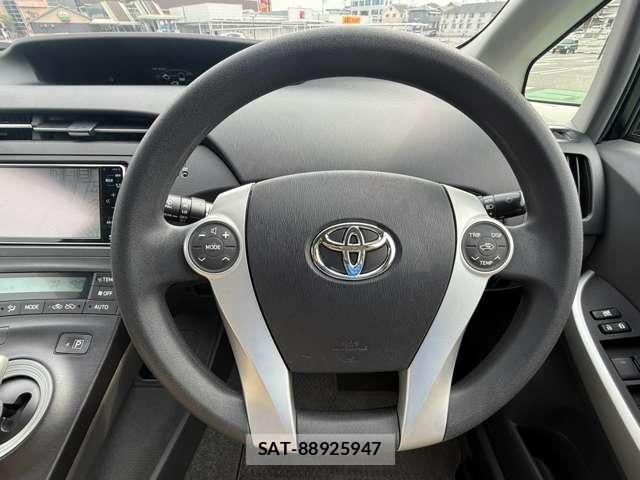Toyota PRIUS 2009-07 8373677-14