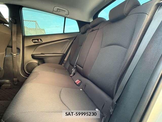 Toyota PRIUS 2019-03 8373722-7