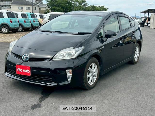 Toyota PRIUS 2013-05 8373785-15