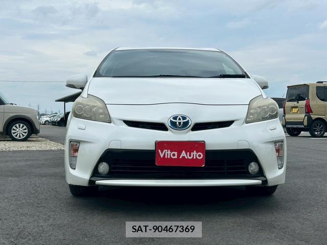 Toyota PRIUS 2012-10 8373786-17
