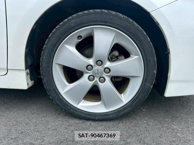 Toyota PRIUS 2012-10 8373786-5