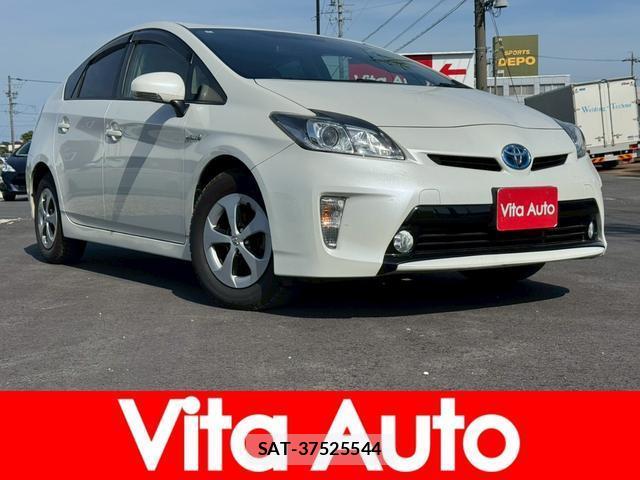 Toyota PRIUS 2014-04 8373787-0