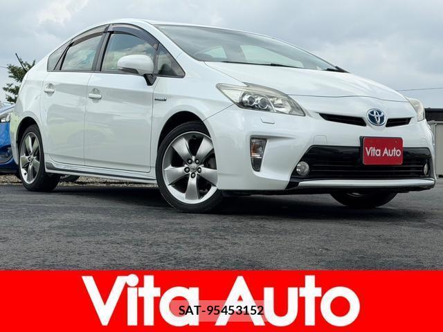 Toyota PRIUS 2014-07 8373788-0
