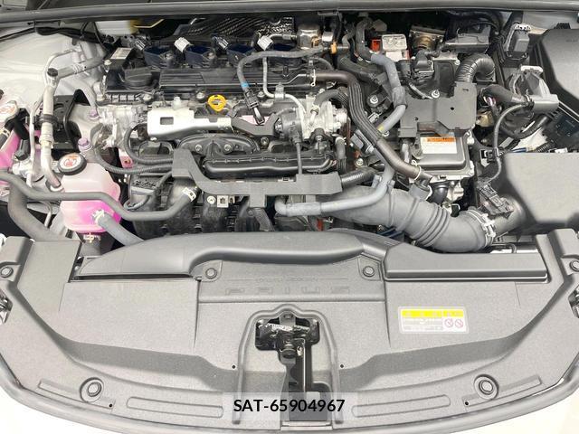Toyota PRIUS 2023-08 8373912-17