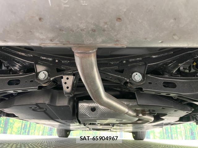 Toyota PRIUS 2023-08 8373912-18