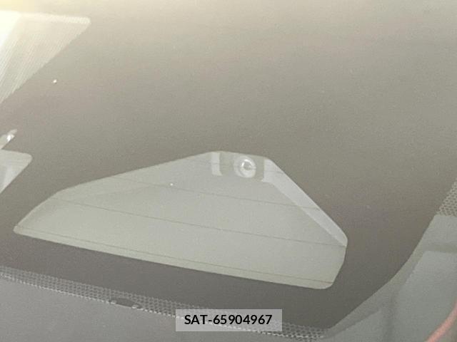 Toyota PRIUS 2023-08 8373912-4
