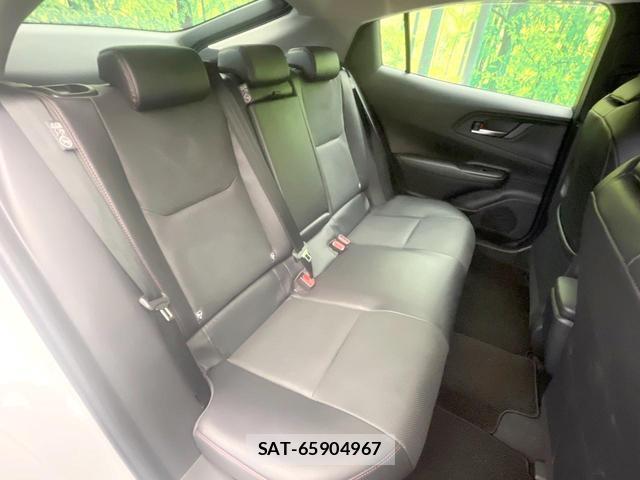 Toyota PRIUS 2023-08 8373912-8