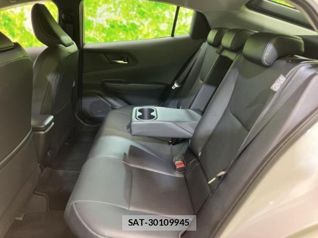 Toyota PRIUS 2024-08 8374125-7