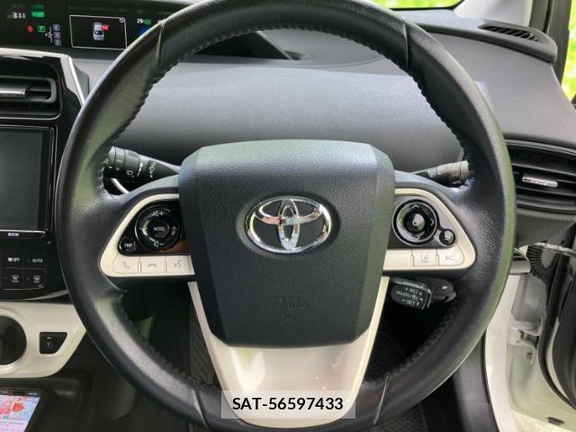 Toyota PRIUS 2017-12 8374152-14