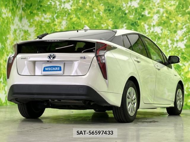 Toyota PRIUS 2017-12 8374152-2