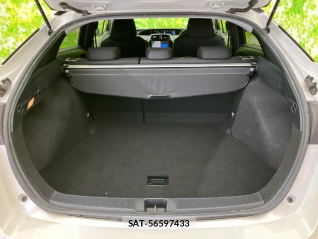 Toyota PRIUS 2017-12 8374152-7