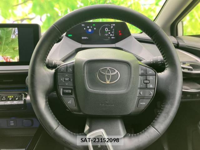 Toyota PRIUS 2024-07 8374196-13