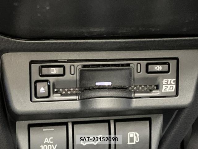 Toyota PRIUS 2024-07 8374196-17
