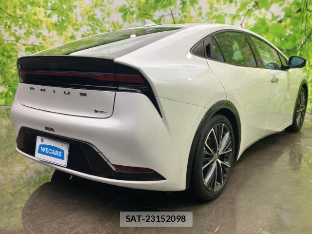Toyota PRIUS 2024-07 8374196-2