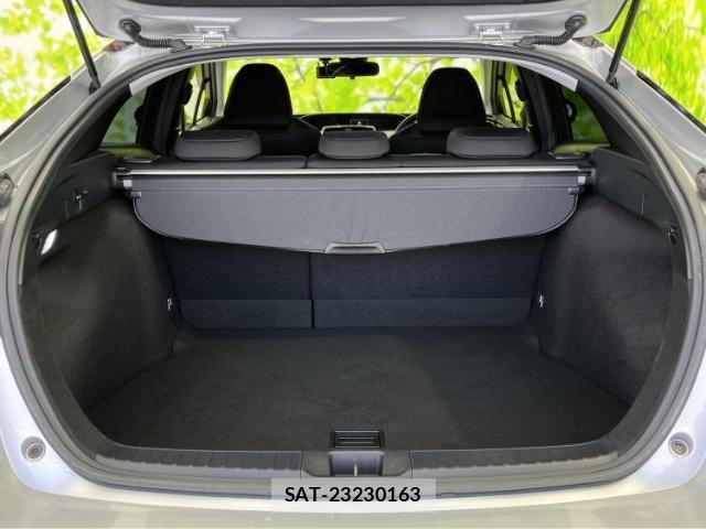 Toyota PRIUS 2022-10 8374200-7