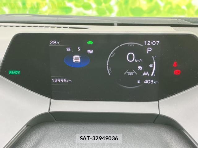 Toyota PRIUS 2023-05 8374261-14