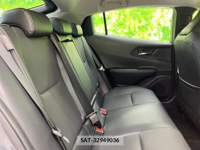 Toyota PRIUS 2023-05 8374261-4