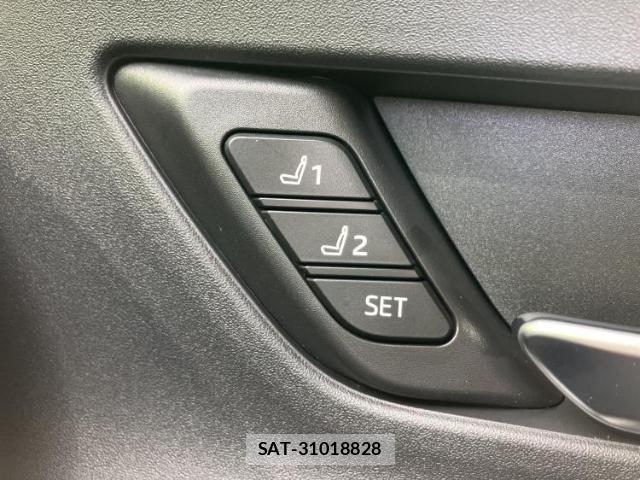 Toyota PRIUS 2025-02 8374305-17