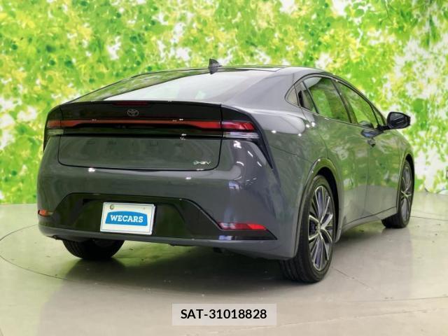 Toyota PRIUS 2025-02 8374305-2