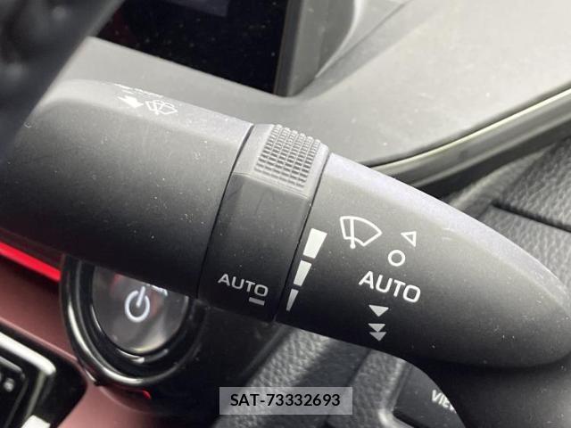 Toyota PRIUS 2023-06 8374317-17