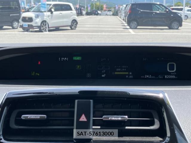 Toyota PRIUS 2022-03 8374329-13
