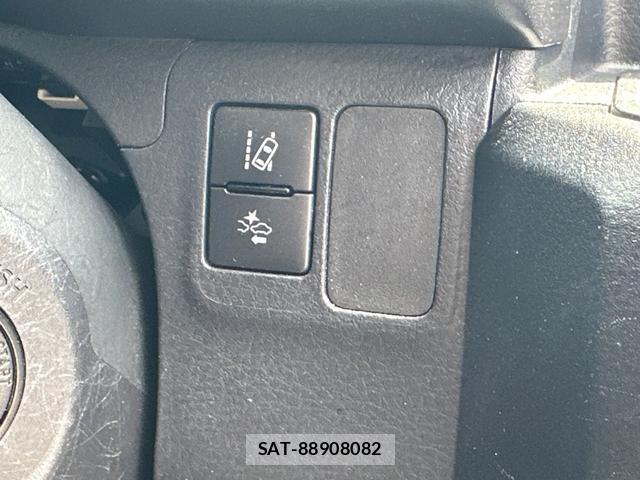 Toyota PROBOX 2021-04 8372580-10